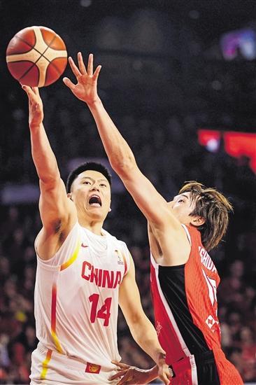 德甲-中国男篮“战车”重回正轨